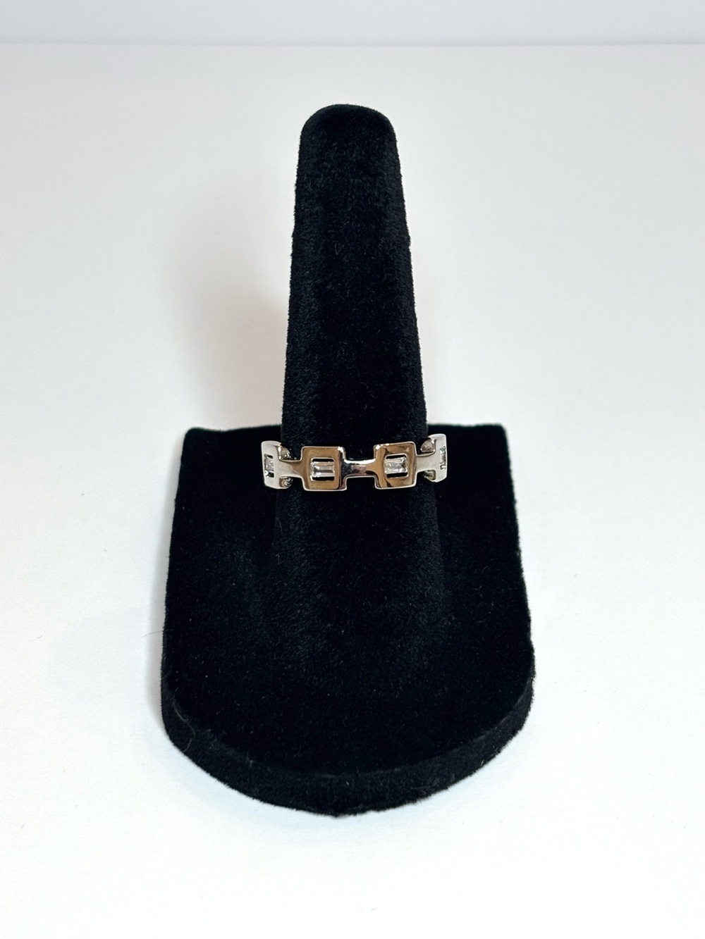 Silver abstract ring